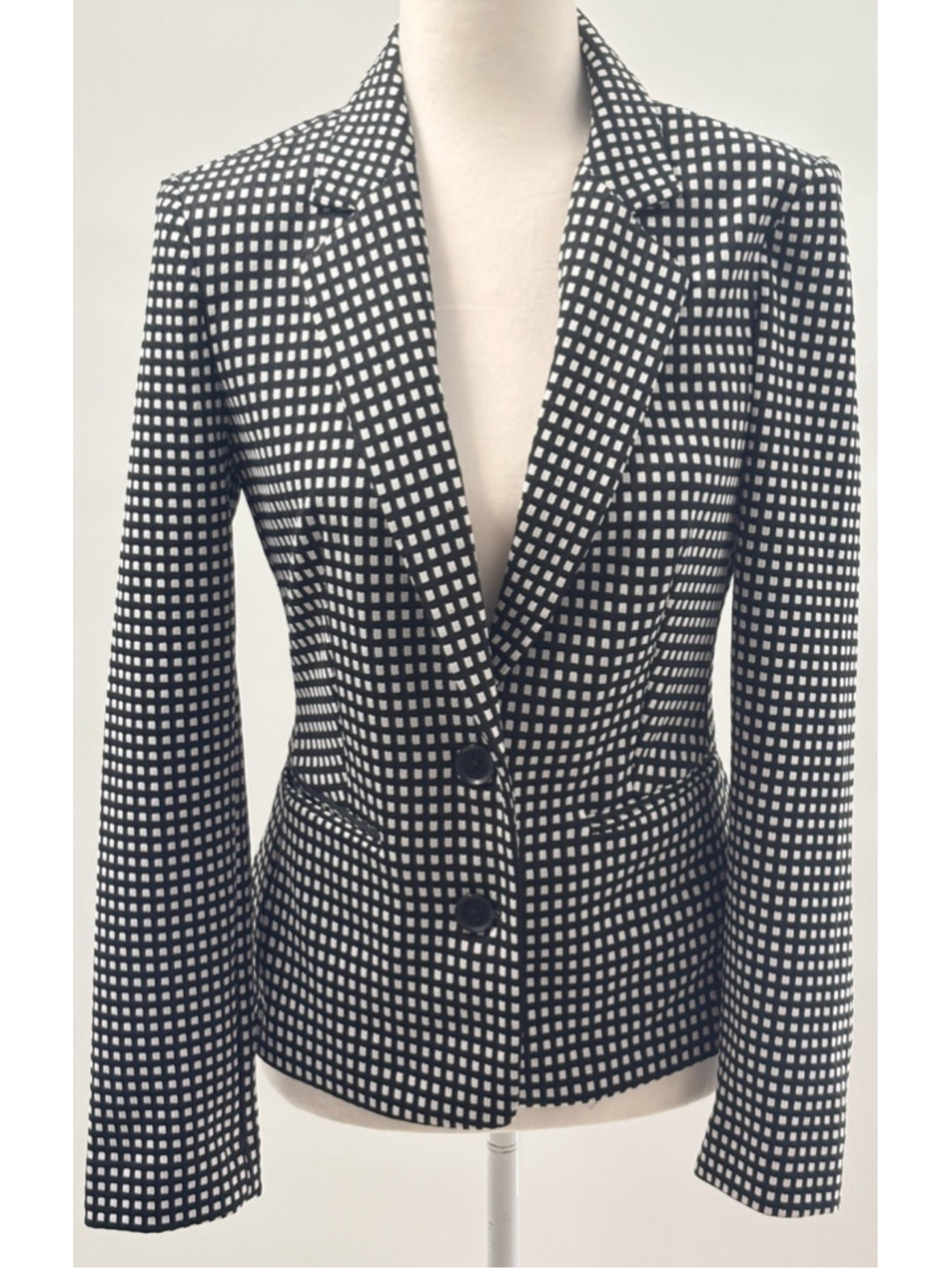 Express Women Size 4 Black & White Checkered Two-Button Blazer Academia Teacher
